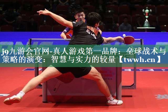 垒球战术与策略的演变:智慧与实力的较量 垒球战术与策略的演变:智慧与实力的较量